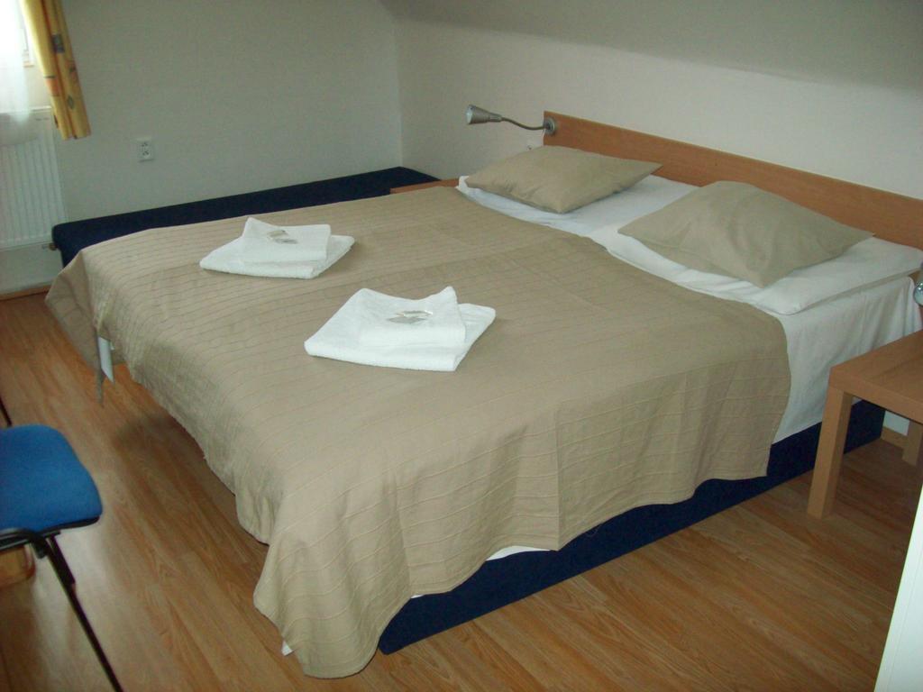 Hotel U Lip Trojanovice Frenštát pod Radhoštěm Szoba fotó