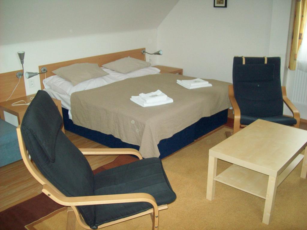 Hotel U Lip Trojanovice Frenštát pod Radhoštěm Szoba fotó
