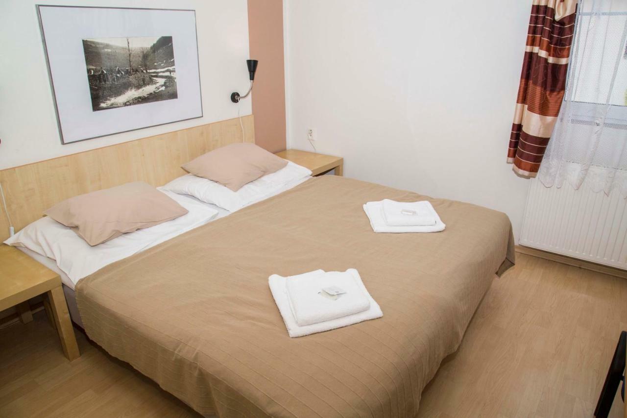 Hotel U Lip Trojanovice Frenštát pod Radhoštěm Kültér fotó